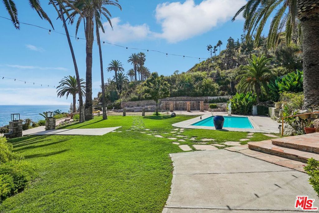 19419 Pacific Coast Highway Property Photo 25