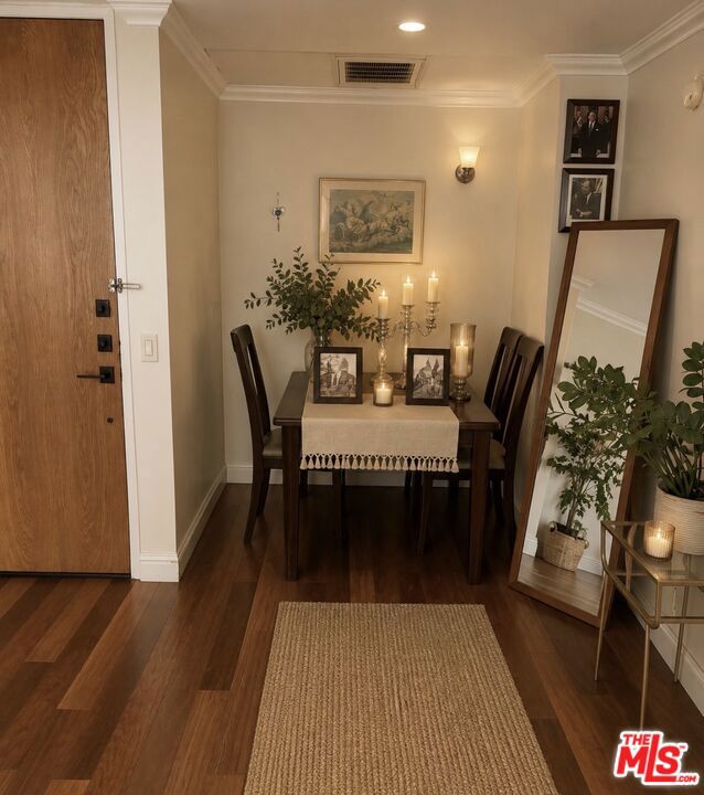 10751 Wilshire Boulevard 607 Property Photo 2