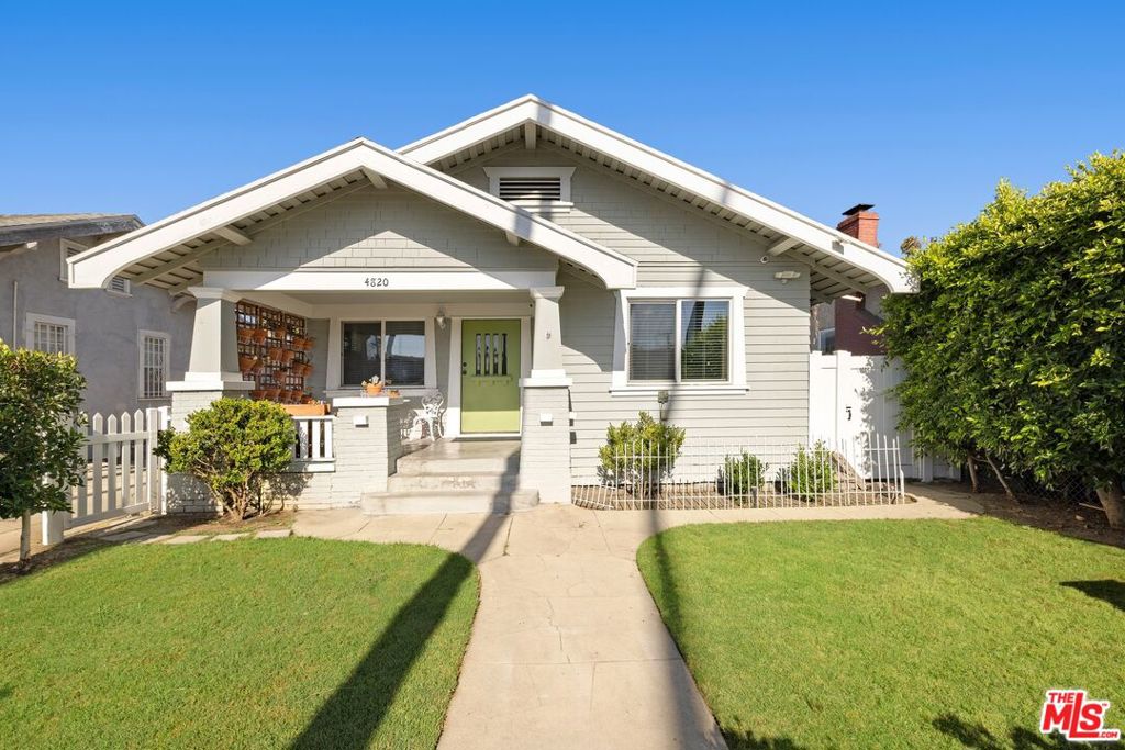 4820 S Van Ness Avenue Property Photo 1