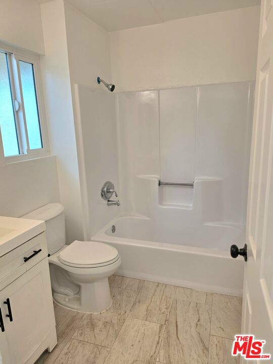 165 N Hamilton Avenue 8 Property Photo 11