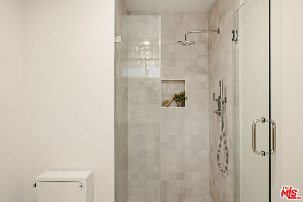 5720 Wilhelmina Avenue Property Photo 24