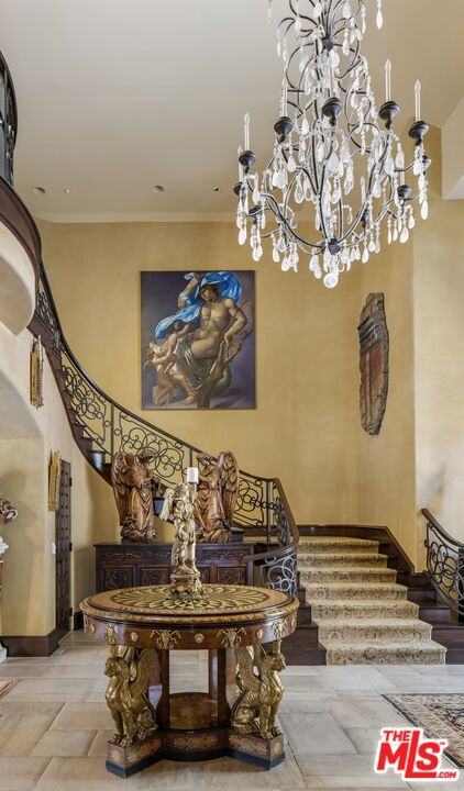 5 Beverly Parkway Property Photo 5