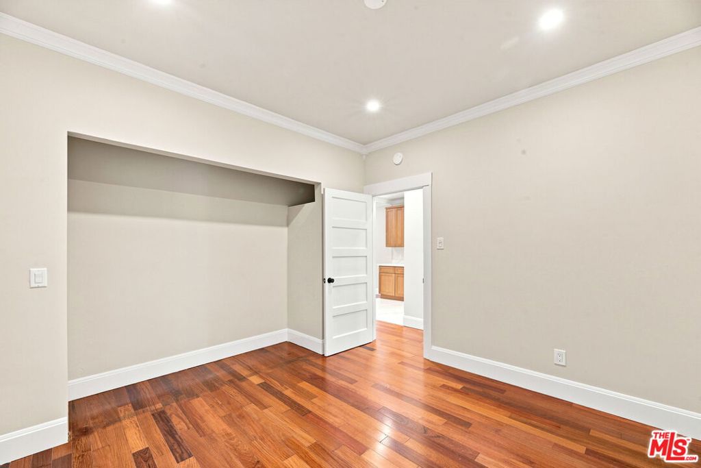 322 Huntley Drive Property Photo 20