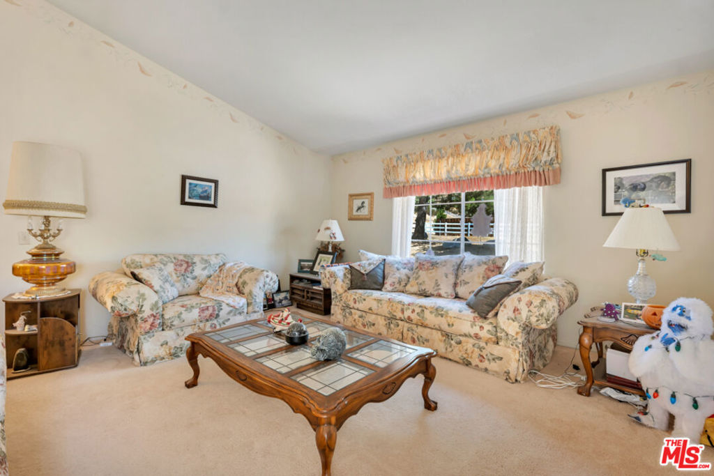 11734 Chisholm Court Property Photo 7