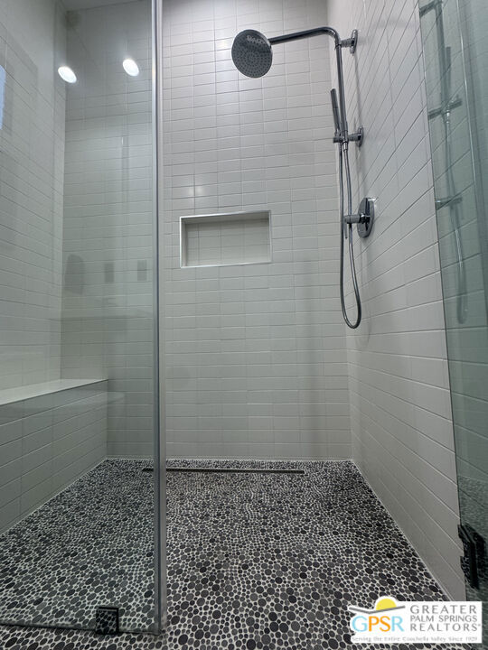 4321 Lumina Way Property Photo 36