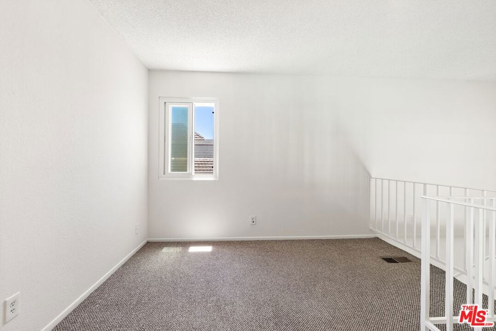 8505 Gulana Avenue 5207 Property Photo 14