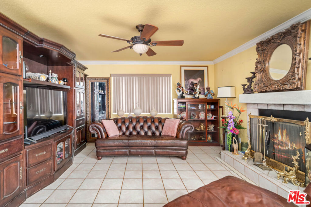 37644 Giavon Street Property Photo 12