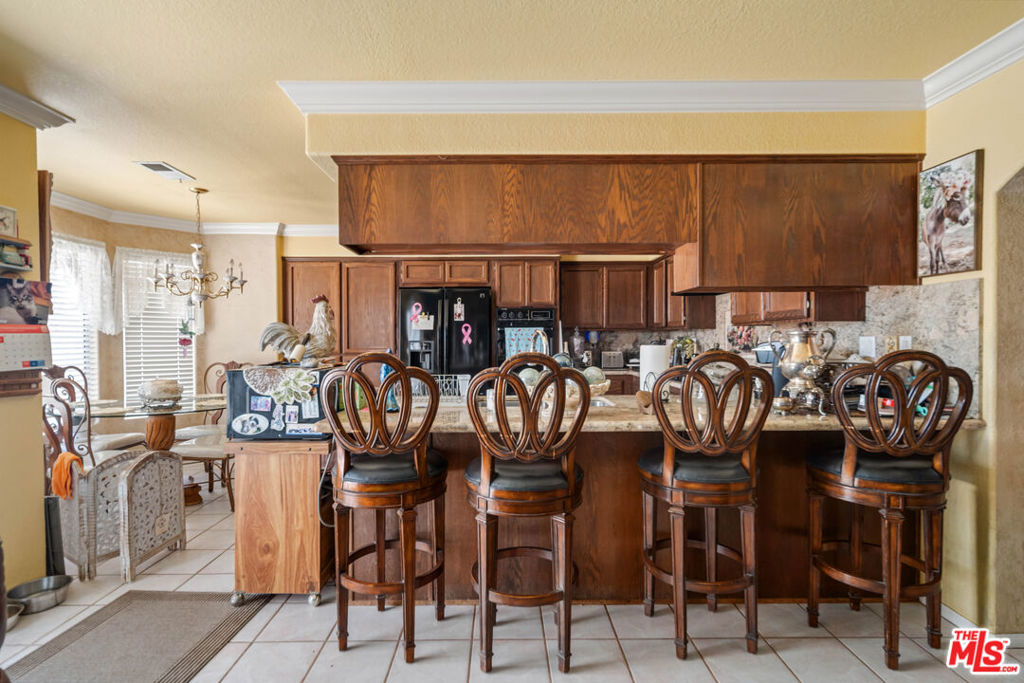 37644 Giavon Street Property Photo 14