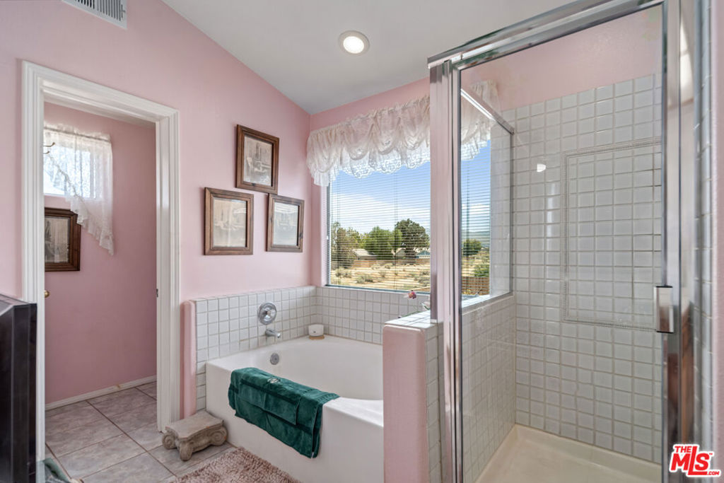 37644 Giavon Street Property Photo 25