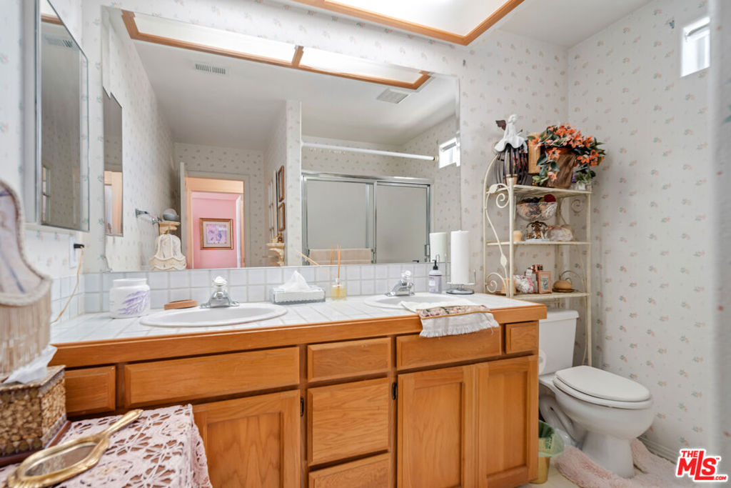 37644 Giavon Street Property Photo 28