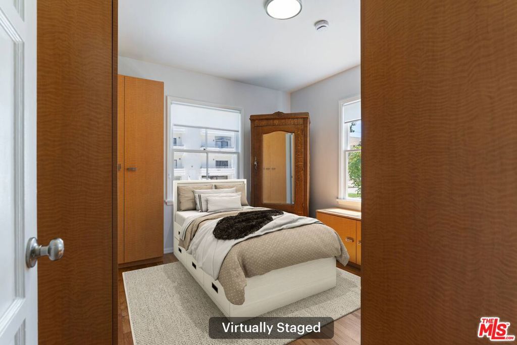 15222 1/2 Dickens Street Property Photo 34