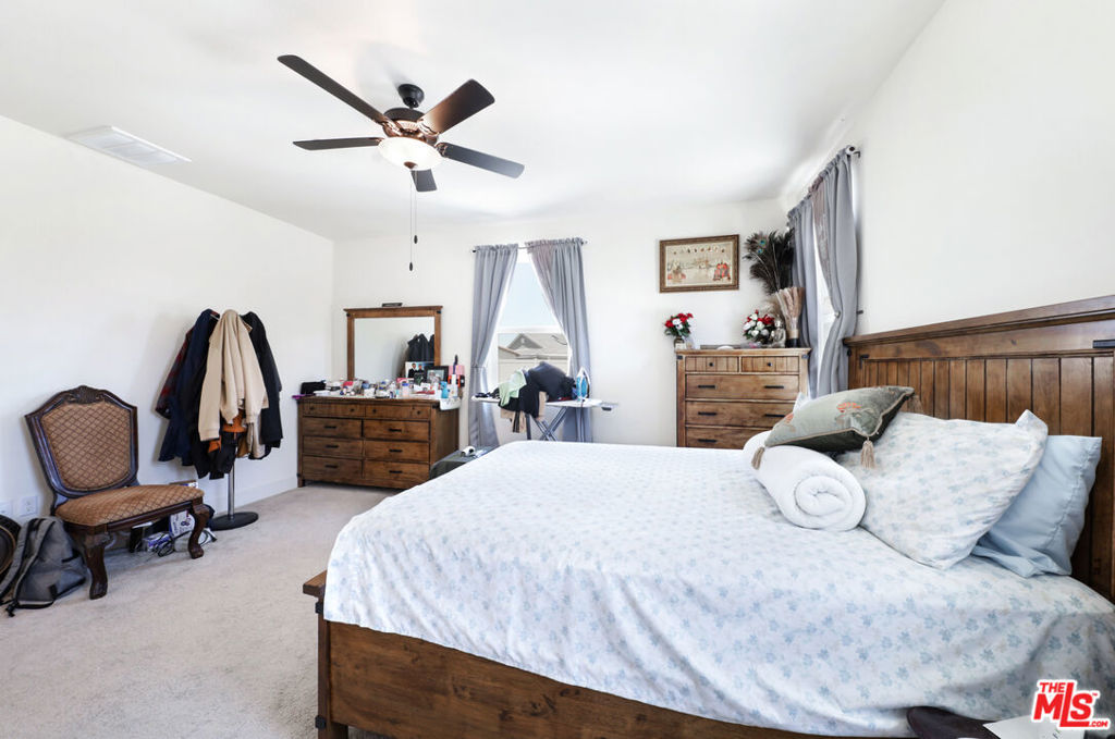 7700 Nigu River Street Property Photo 17