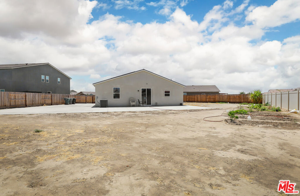 7700 Nigu River Street Property Photo 26