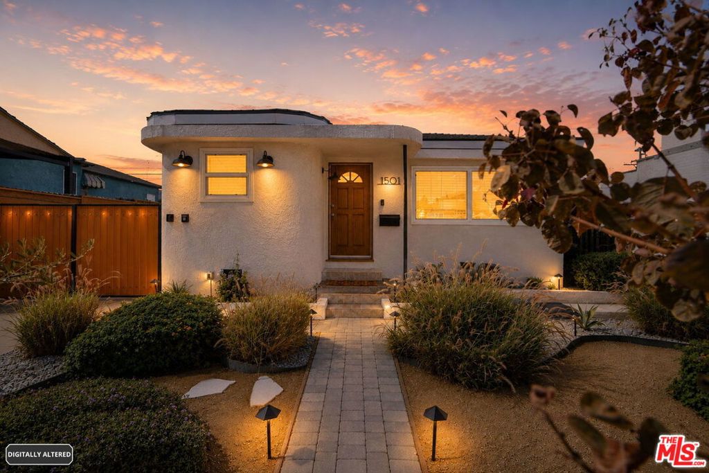 1501 W 104th Street Property Photo 1