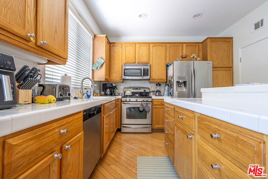 12110 Via Santa Rosa Property Photo 4