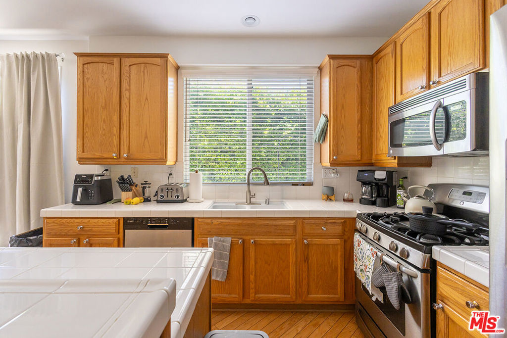 12110 Via Santa Rosa Property Photo 5