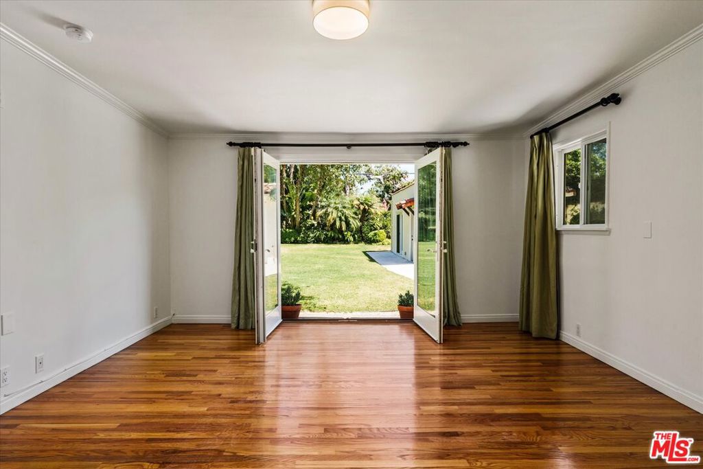 627 26th Street Property Photo 15