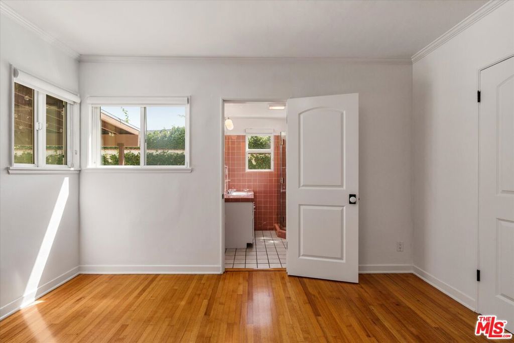 627 26th Street Property Photo 18