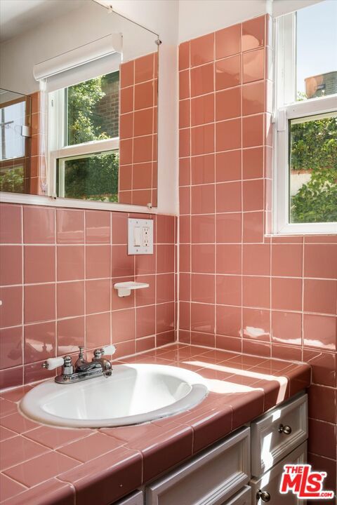 627 26th Street Property Photo 20