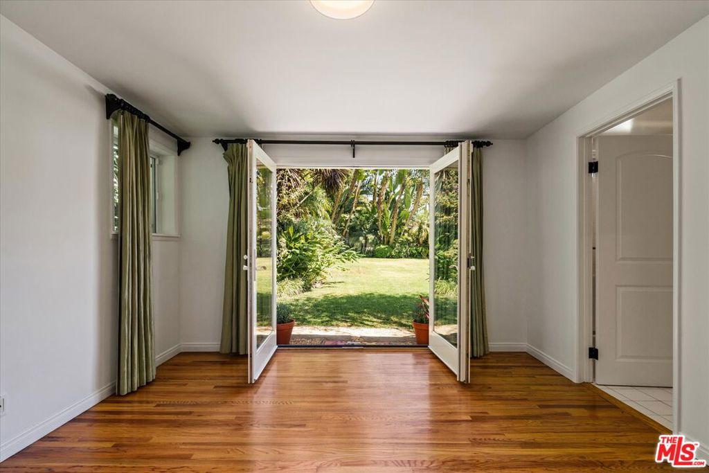 627 26th Street Property Photo 22