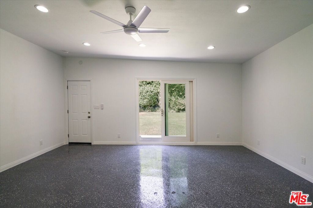 627 26th Street Property Photo 35