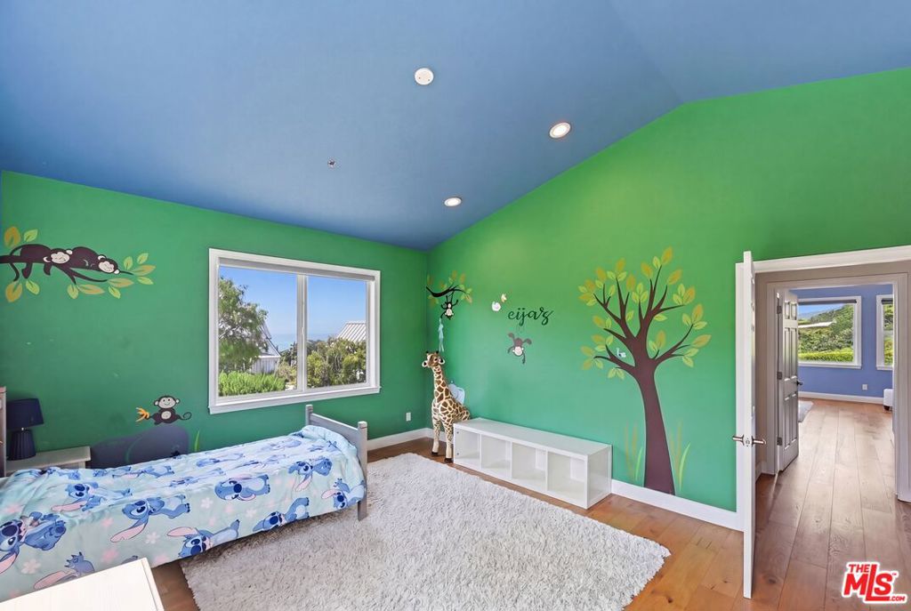 30429 Morning View Drive Property Photo 23