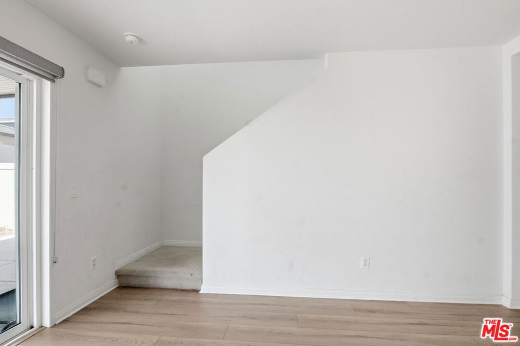 20237 Breeze Blooms Drive Property Photo 8