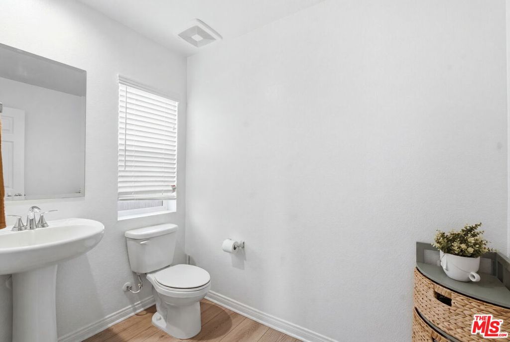 20237 Breeze Blooms Drive Property Photo 9