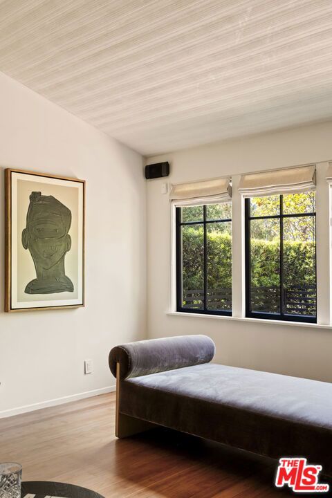 6424 Ivarene Avenue Property Photo 6