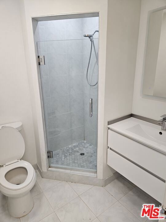 4531 Van Nuys Property Photo 13