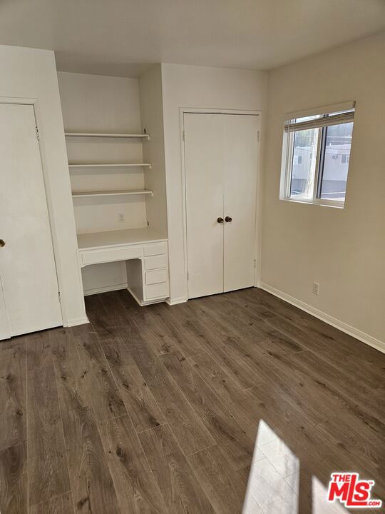 4531 Van Nuys Property Photo 14