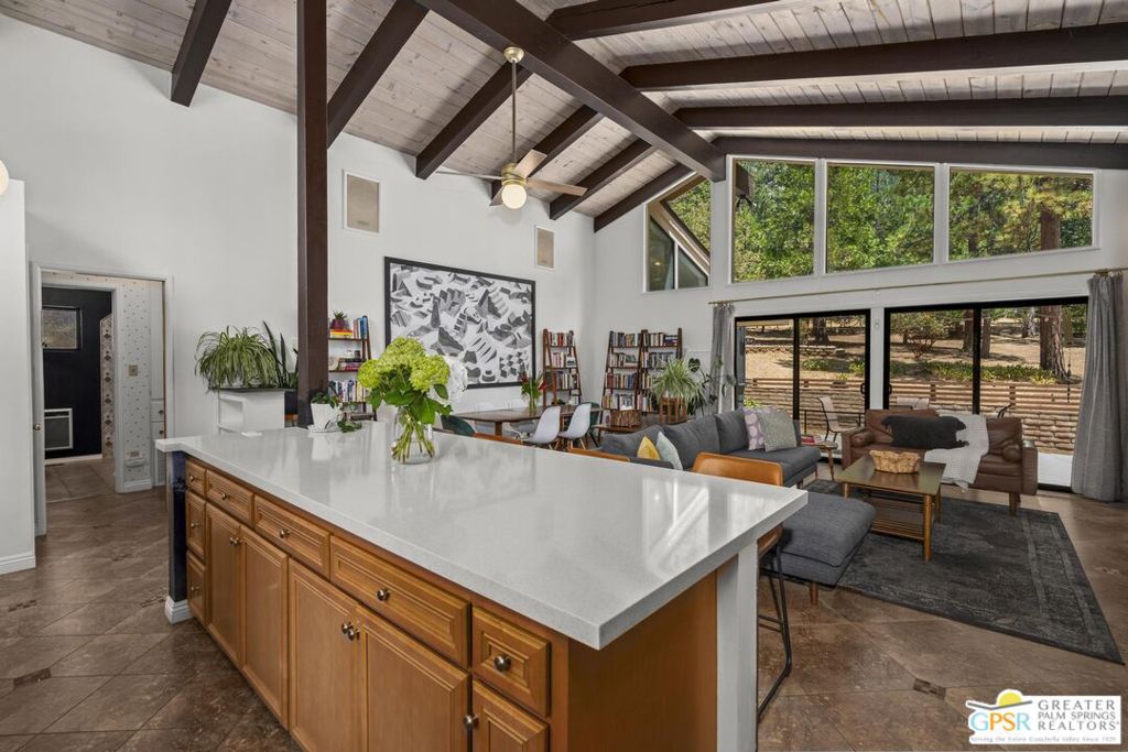 25226 Rim Rock Road Property Photo 13
