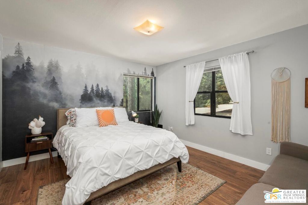25226 Rim Rock Road Property Photo 21