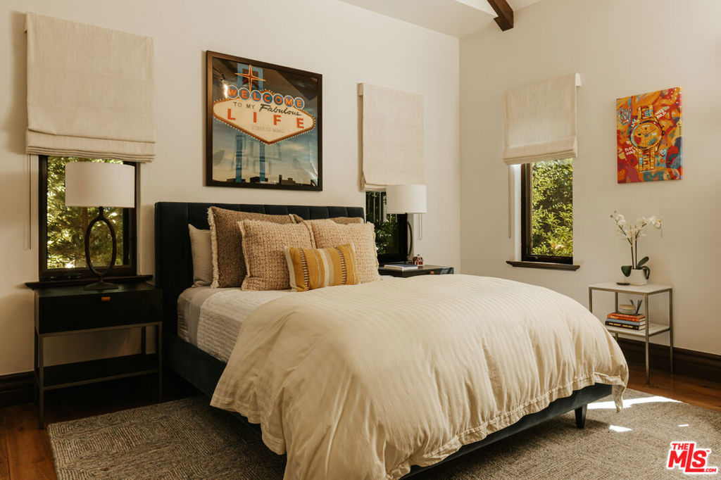 1900 Mandeville Canyon Road Property Photo 19