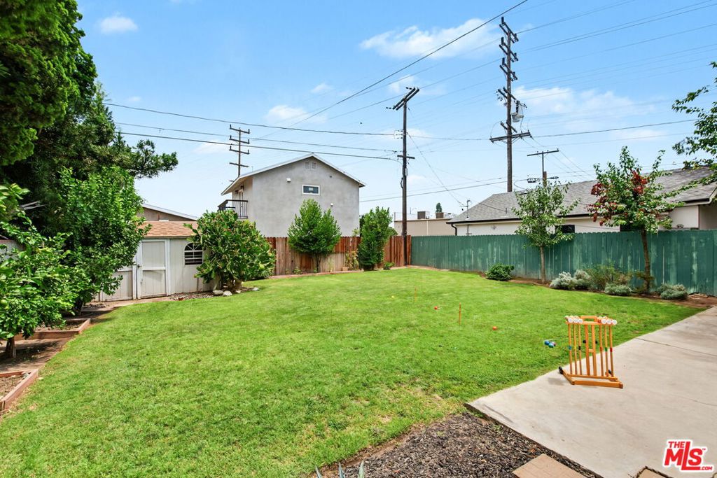 1418 N Maple Street Property Photo 36