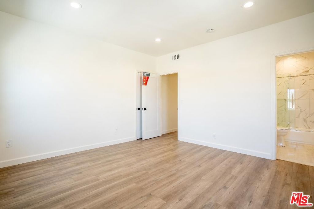 1226 Keniston Avenue Property Photo 11