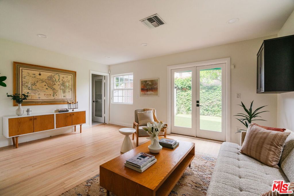 13230 Hesby Street Property Photo 12