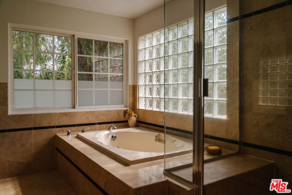 13230 Hesby Street Property Photo 30