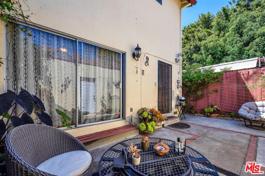 1766 Midvale Avenue Property Photo 22