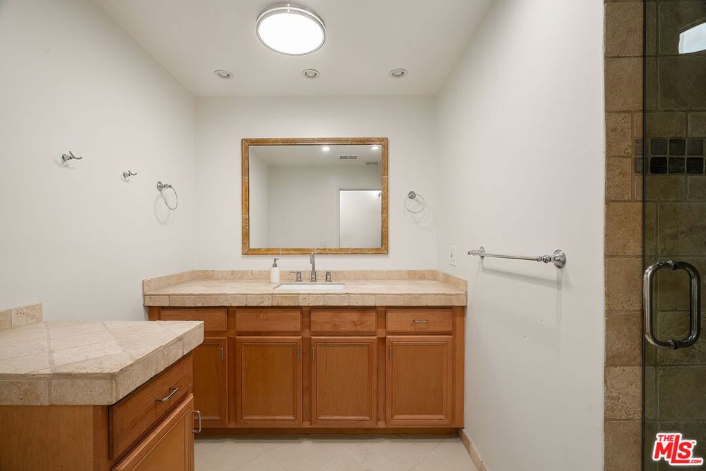29500 Heathercliff Road 9 Property Photo 25