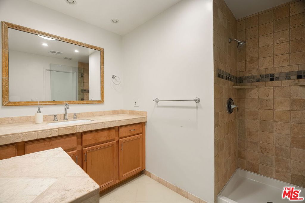 29500 Heathercliff Road 9 Property Photo 26