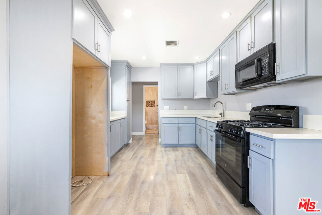 20603 Budlong Avenue Property Photo 16