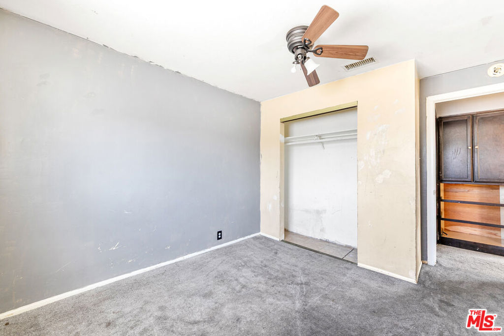 20603 Budlong Avenue Property Photo 39