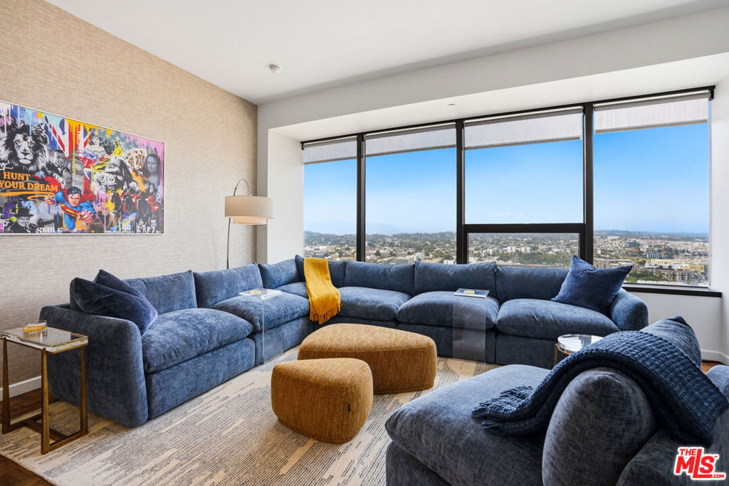 1100 Wilshire Boulevard 2604 Property Photo 4