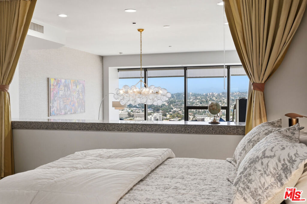 1100 Wilshire Boulevard 2604 Property Photo 23