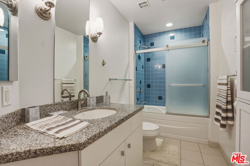 1100 Wilshire Boulevard 2604 Property Photo 29