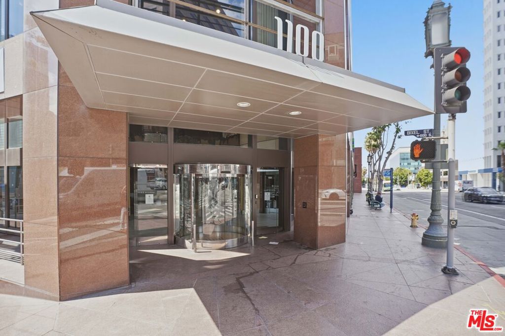 1100 Wilshire Boulevard 2604 Property Photo 31