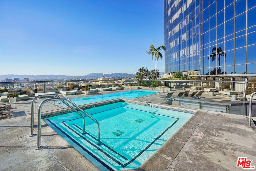 1100 Wilshire Boulevard 2604 Property Photo 43