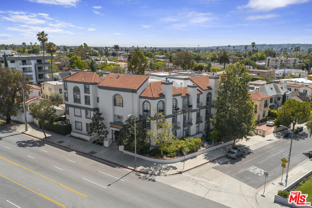 5848 W Olympic Boulevard 102 Property Photo 50