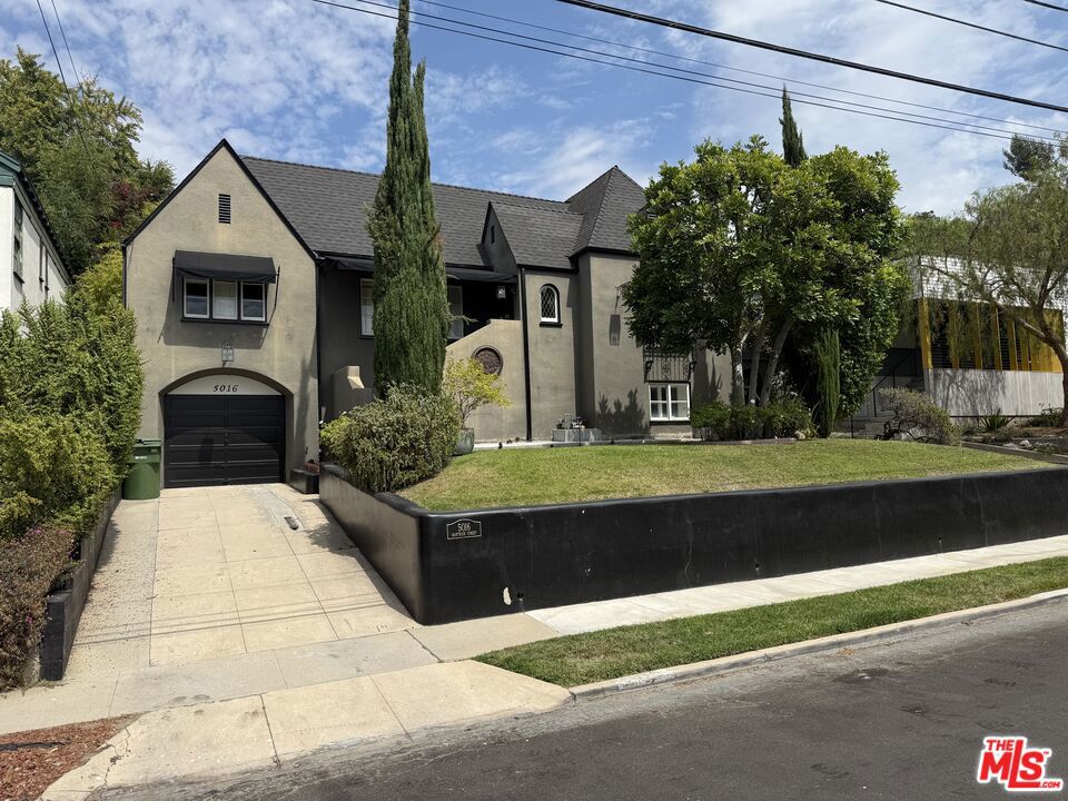 5016 Hartwick Street Property Photo 1